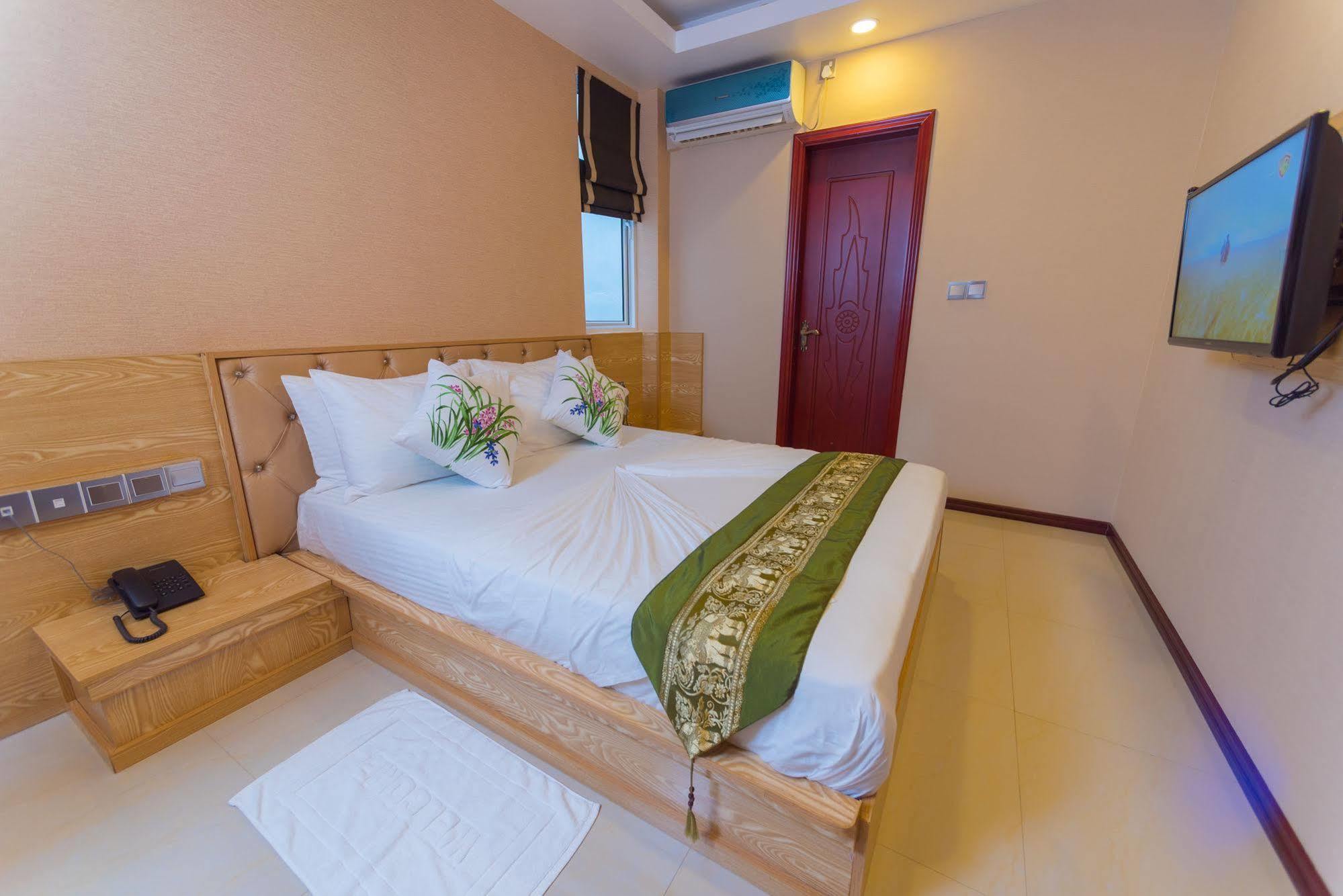 Hathaa Beach Maldives Hulhumale Exterior photo